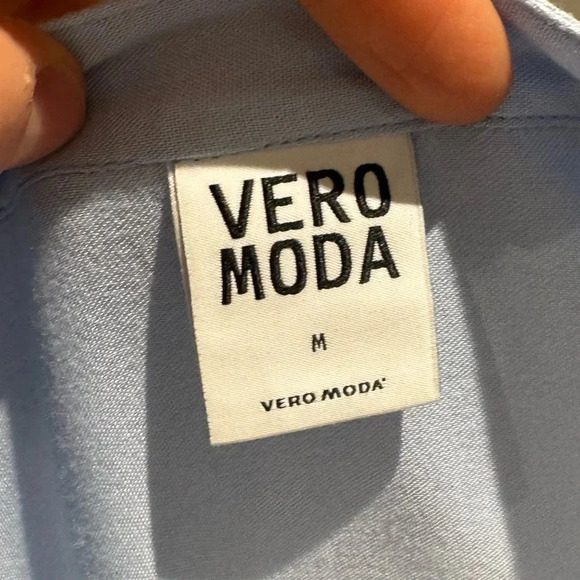 Light Blue Women's Button-Up Top - Picture 3 of 5